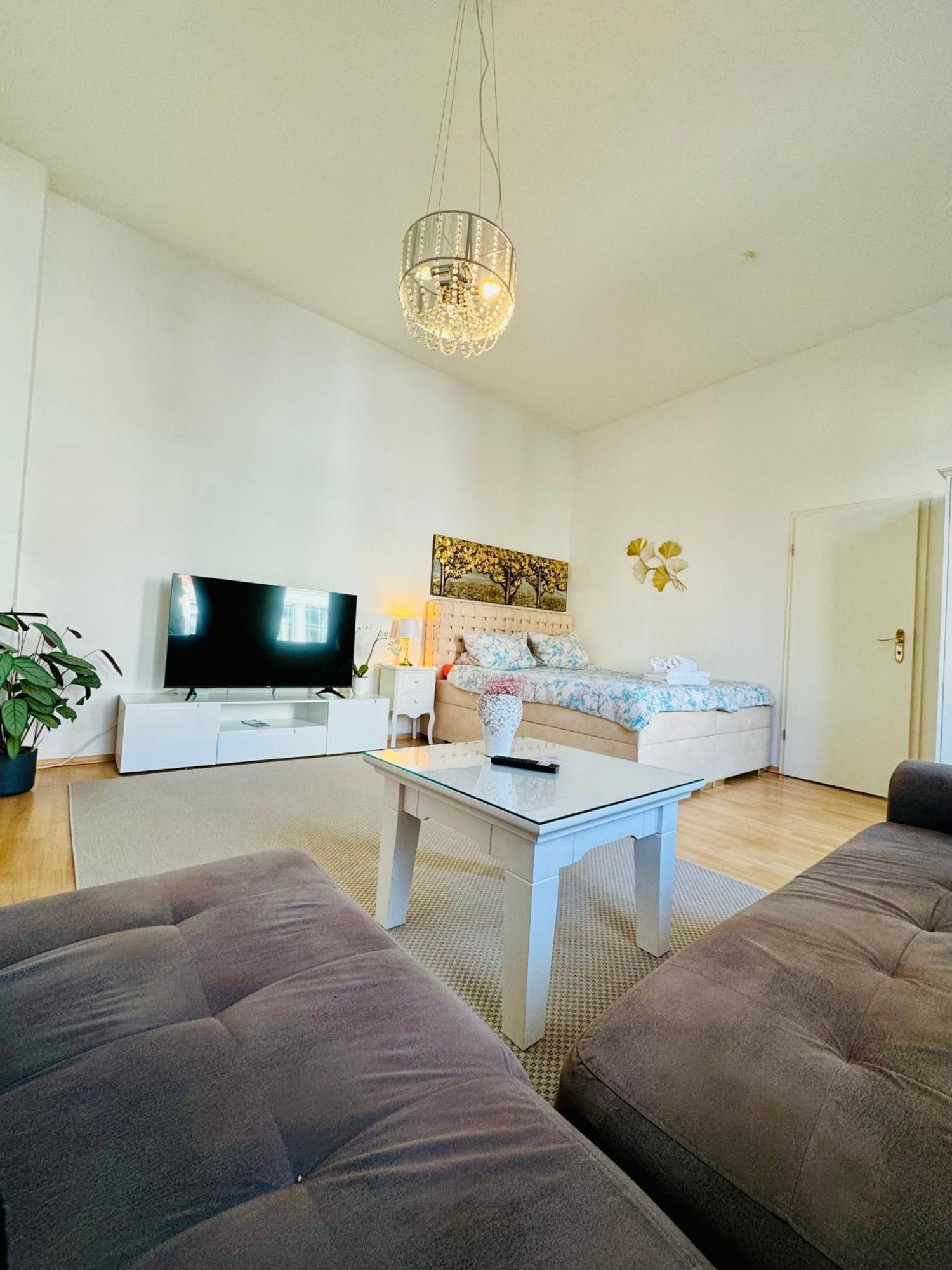 Wohnung Am Schlossgarten Schwerin  Eksteriør bilde